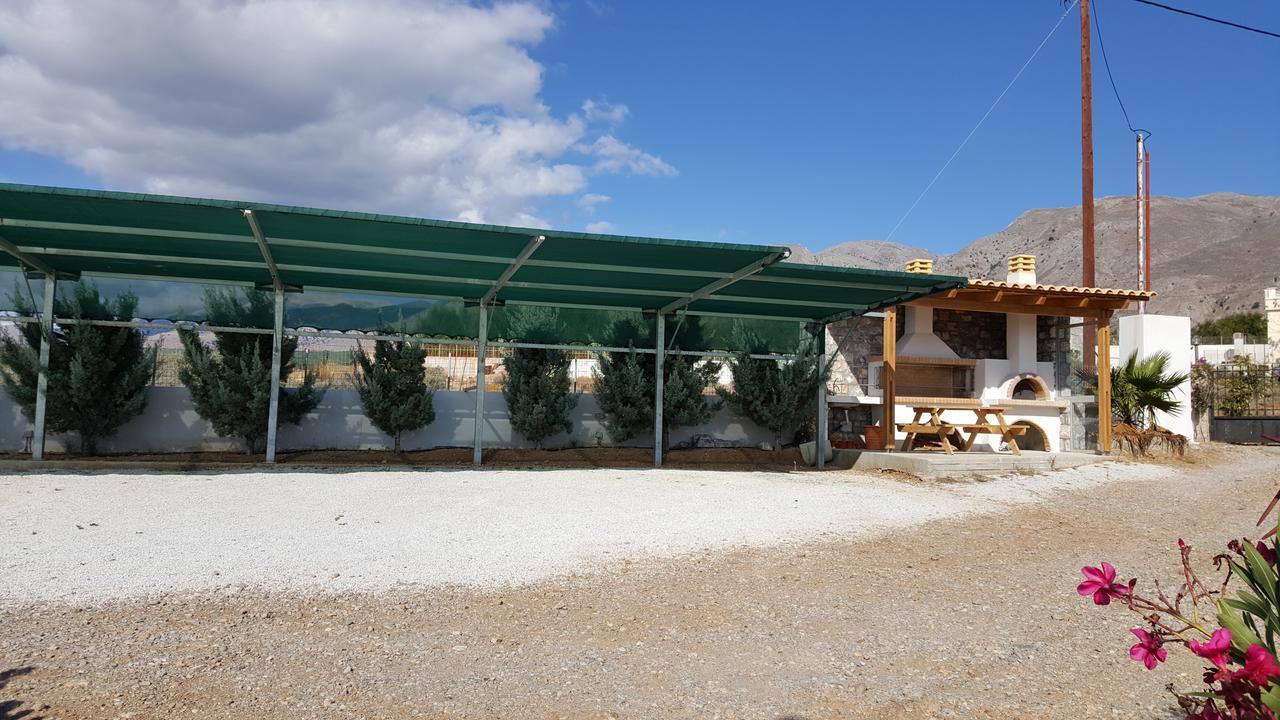 Kritamos Beach Apartments Frangokásztelo Kültér fotó