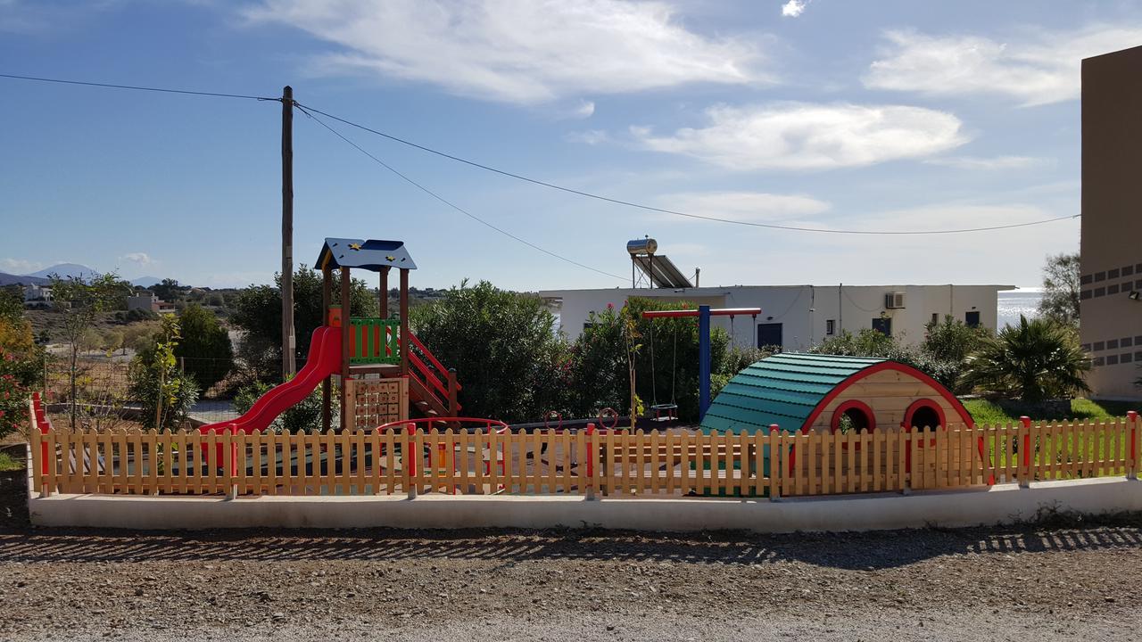 Kritamos Beach Apartments Frangokásztelo Kültér fotó